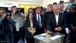 Kılıçdaroğlu Ankara'da oyunu kullandı