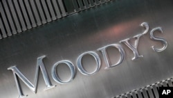 Moody's Amerikan bankalarına yönelik bir rapor açıkladı bazı bankaların kredi notunu düşürdü