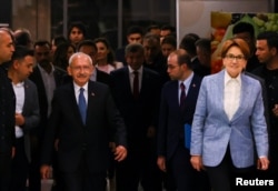 Cumhur İttifakı Cumurbaşkanı adayı ve CHP lideri Kemal Kılıçdaroğlu ve İyi Parti lideri Meral Akşener